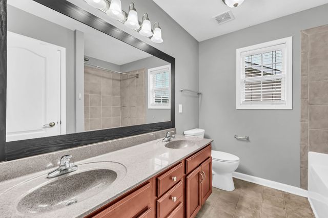 2625 Arthurs Ct, Clarksville, TN 37040