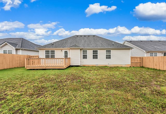 2625 Arthurs Ct, Clarksville, TN 37040