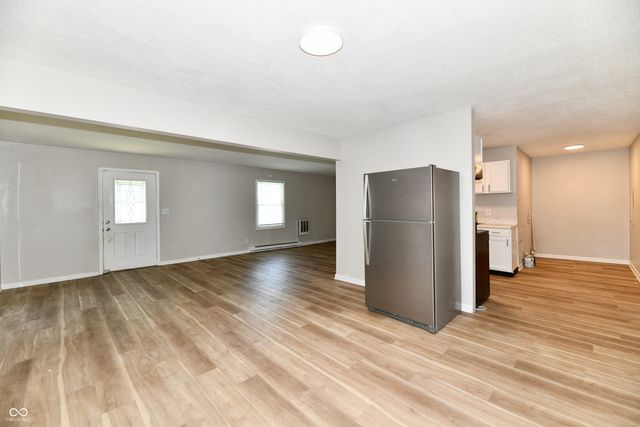 955 N Belmont Avenue, Indianapolis, IN 46222
