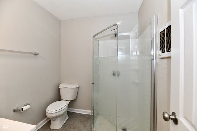 955 N Belmont Avenue, Indianapolis, IN 46222