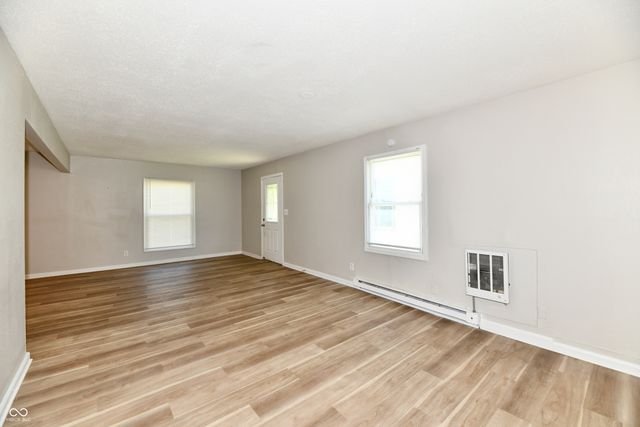 955 N Belmont Avenue, Indianapolis, IN 46222