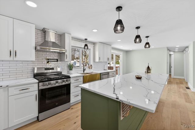 119 Gulino Avenue, Camillus, NY 13031