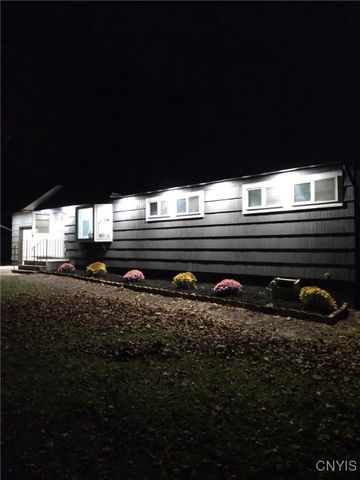 119 Gulino Avenue, Camillus, NY 13031