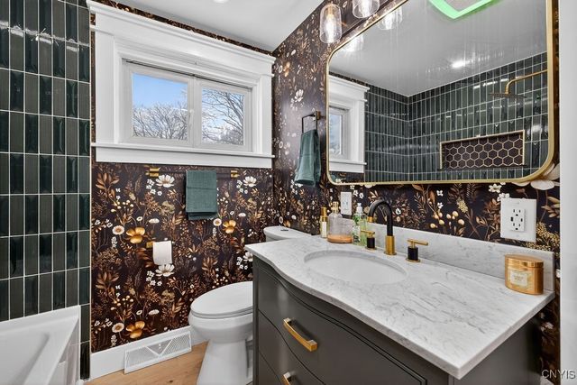 119 Gulino Avenue, Camillus, NY 13031