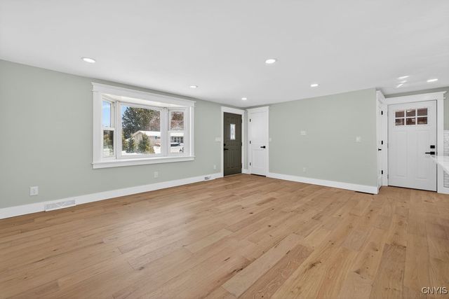 119 Gulino Avenue, Camillus, NY 13031