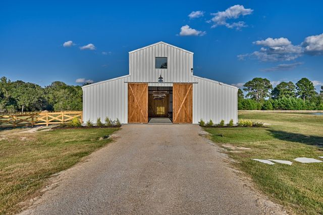 16334 Farm To Market Road 2620, Bedias, TX 77831
