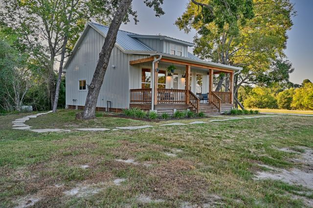 16334 Farm To Market Road 2620, Bedias, TX 77831