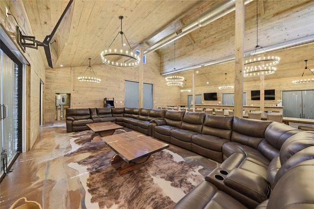 16334 Farm To Market Road 2620, Bedias, TX 77831