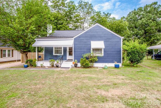 229 E Mcneely Avenue, Mooresville, NC 28115
