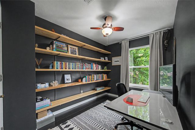 1104 Buckner Street, Houston, TX 77019