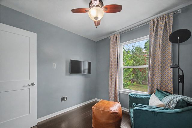 1104 Buckner Street, Houston, TX 77019