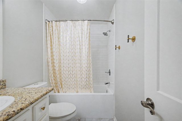 1104 Buckner Street, Houston, TX 77019