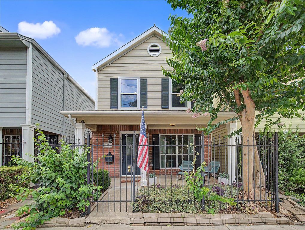 1104 Buckner Street, Houston, TX 77019