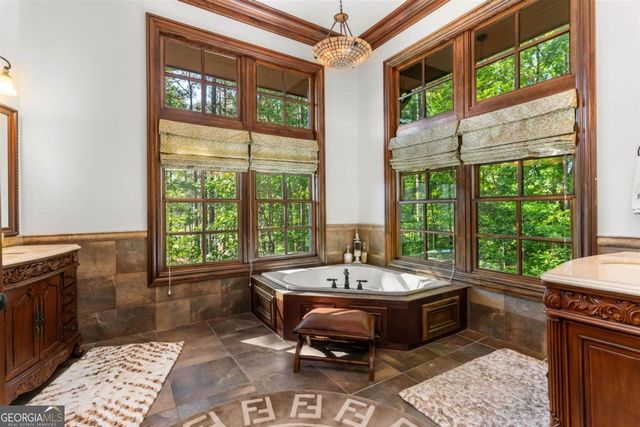 1090 Spring Creek, Greensboro, GA 30642