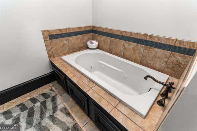 1090 Spring Creek, Greensboro, GA 30642