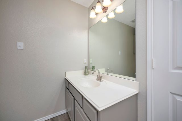 6354 Stonewater Bend Trail, Fort Worth, TX 76179