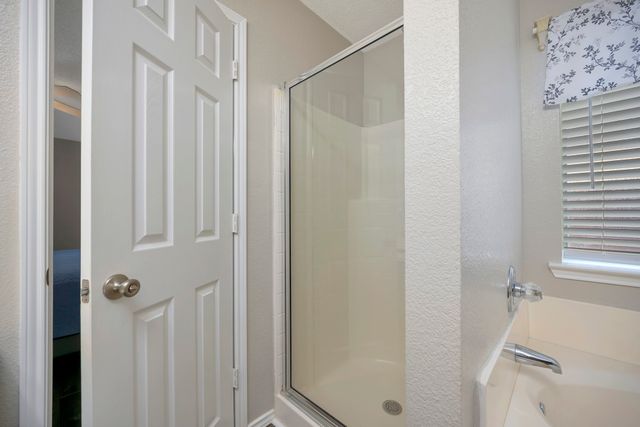 6354 Stonewater Bend Trail, Fort Worth, TX 76179