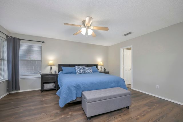 6354 Stonewater Bend Trail, Fort Worth, TX 76179