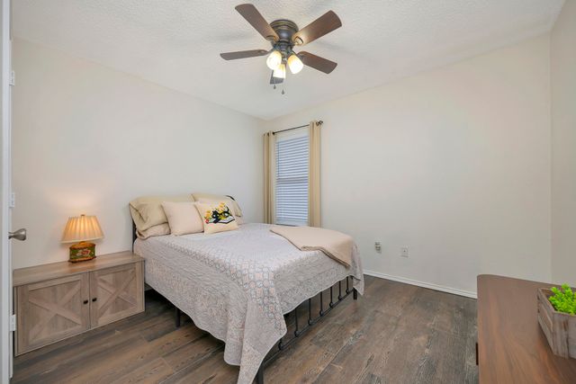 6354 Stonewater Bend Trail, Fort Worth, TX 76179