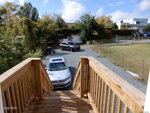 61 14th Street, Troy, NY 12180