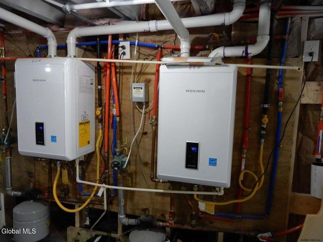 61 14th Street, Troy, NY 12180