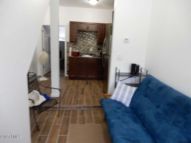 61 14th Street, Troy, NY 12180