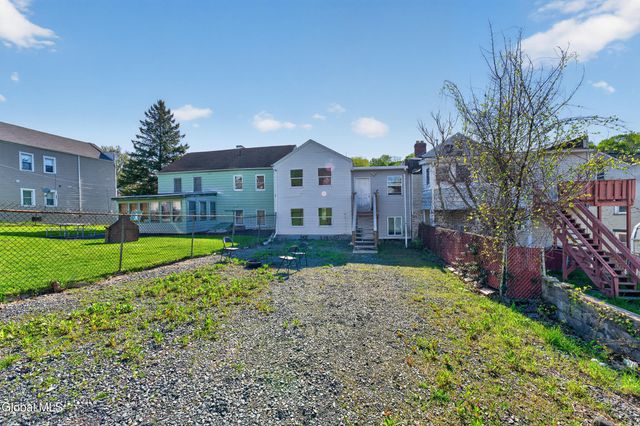 61 14th Street, Troy, NY 12180