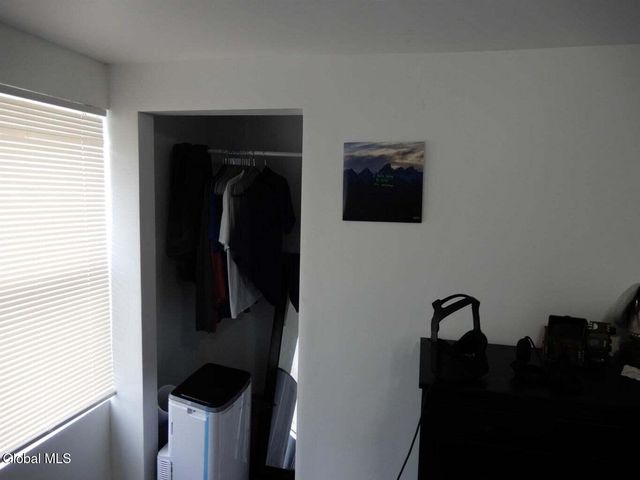 61 14th Street, Troy, NY 12180