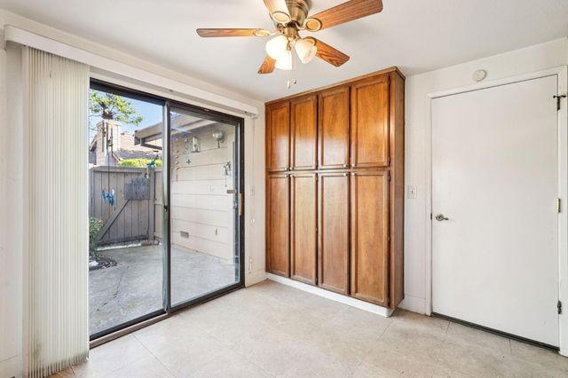 8137 Rose Vine Ln, Fair Oaks, CA 95628