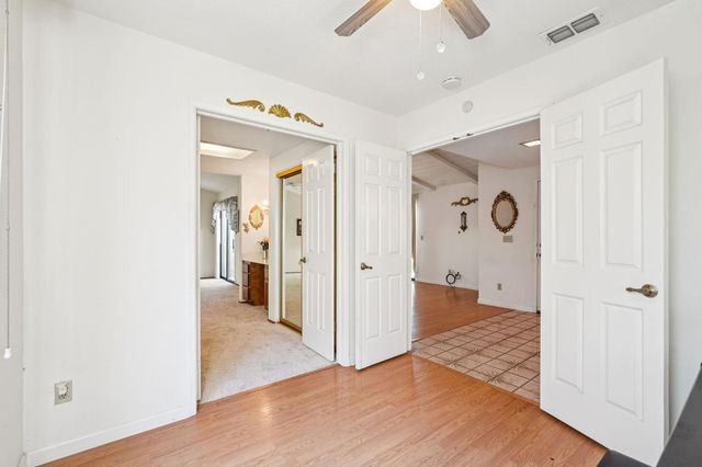 8137 Rose Vine Ln, Fair Oaks, CA 95628