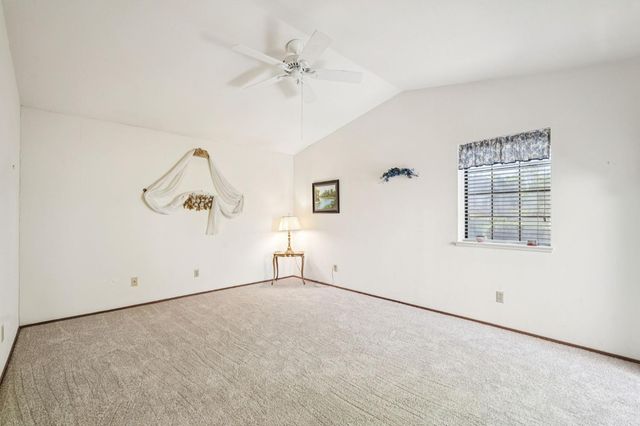 8137 Rose Vine Ln, Fair Oaks, CA 95628