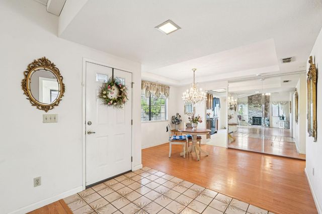 8137 Rose Vine Ln, Fair Oaks, CA 95628