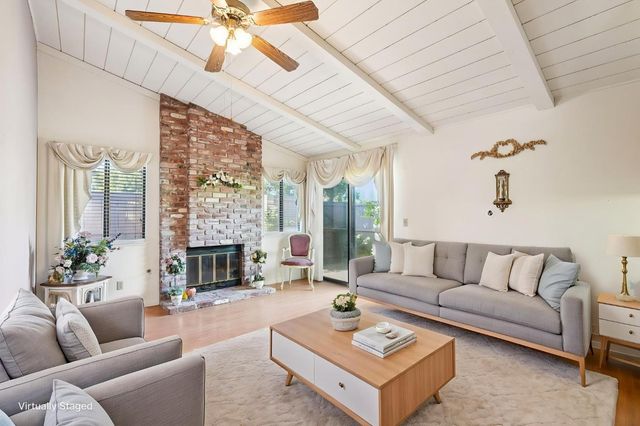 8137 Rose Vine Ln, Fair Oaks, CA 95628