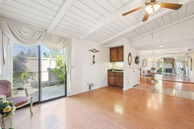 8137 Rose Vine Ln, Fair Oaks, CA 95628