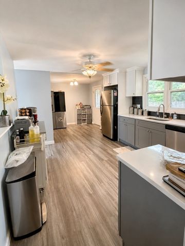 52 Dodge Rd, Brockton, MA 02302