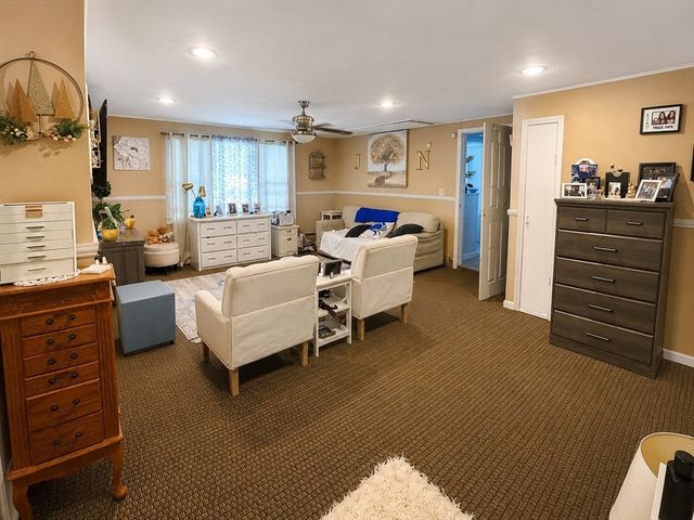 52 Dodge Rd, Brockton, MA 02302