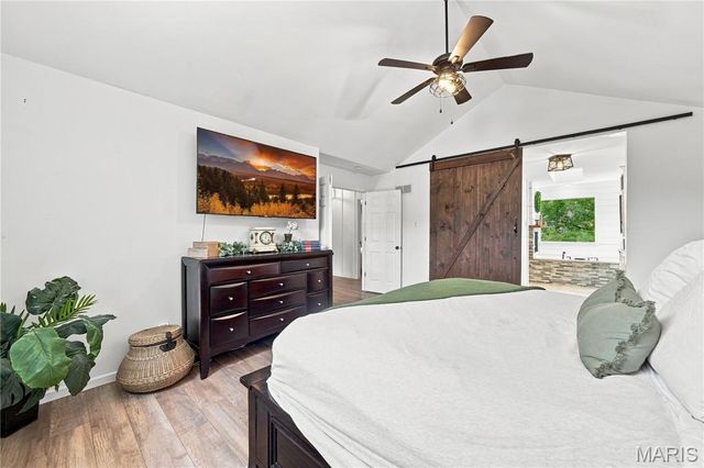 429 Beacon Point Lane, Wildwood, MO 63040