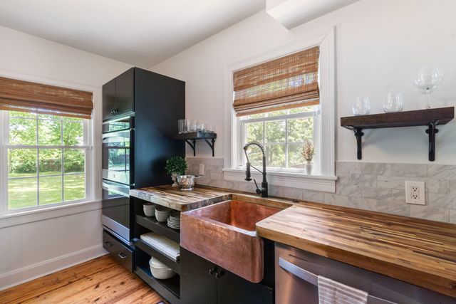 1327 Cardinal Ave, Nashville, TN 37216