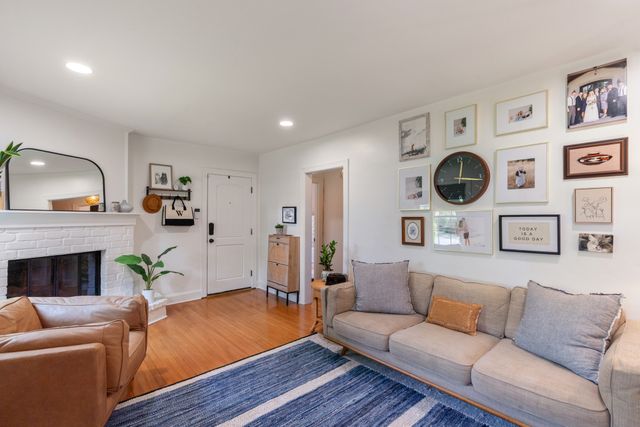 1327 Cardinal Ave, Nashville, TN 37216
