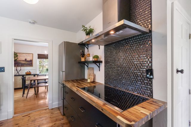 1327 Cardinal Ave, Nashville, TN 37216