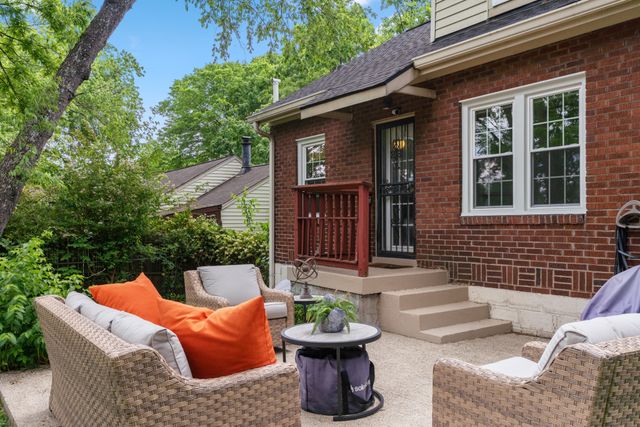 1327 Cardinal Ave, Nashville, TN 37216