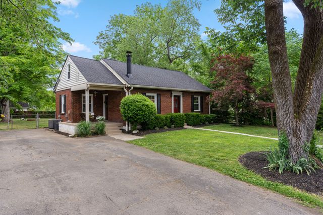 1327 Cardinal Ave, Nashville, TN 37216