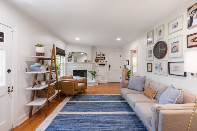 1327 Cardinal Ave, Nashville, TN 37216