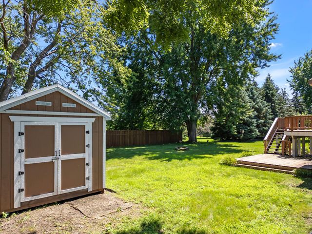 17446 Goldenview Avenue, Lakeville, MN 55044