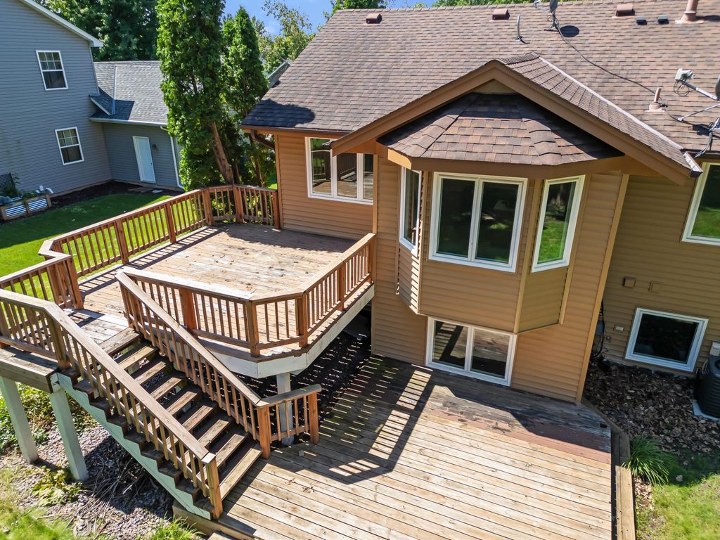 17446 Goldenview Avenue, Lakeville, MN 55044 — photo 2