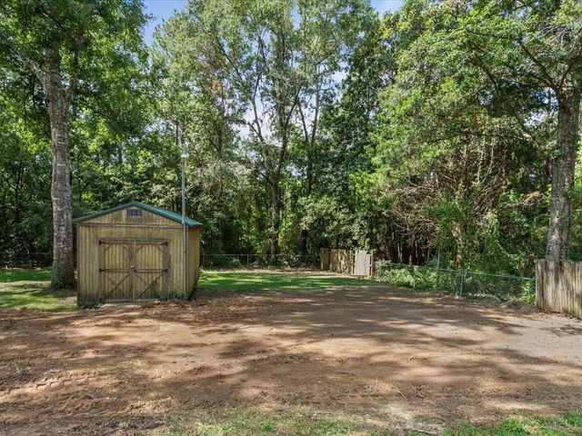 6875 Williamsburg Court, Irvington, AL 36544