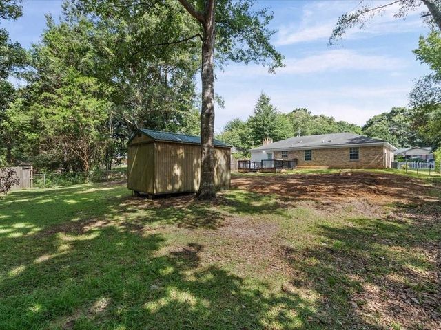 6875 Williamsburg Court, Irvington, AL 36544