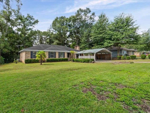 6875 Williamsburg Court, Irvington, AL 36544