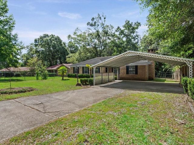6875 Williamsburg Court, Irvington, AL 36544