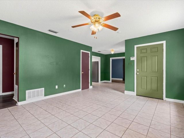 6875 Williamsburg Court, Irvington, AL 36544